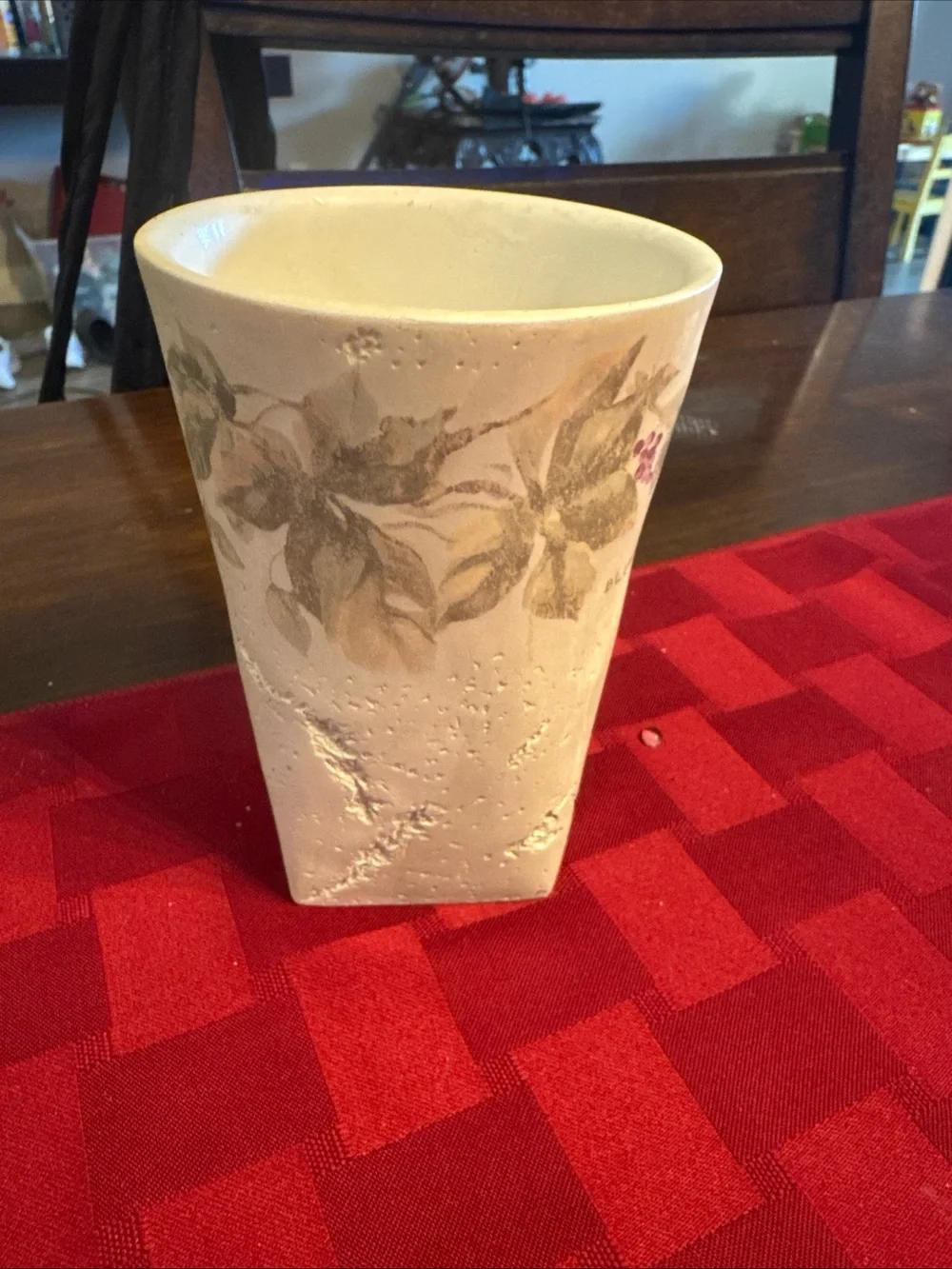 Croscill bathroom tumbler